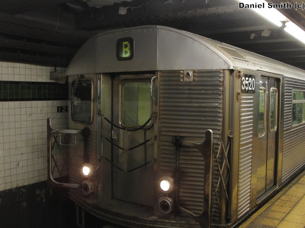 R32 B Train @ 125th Street