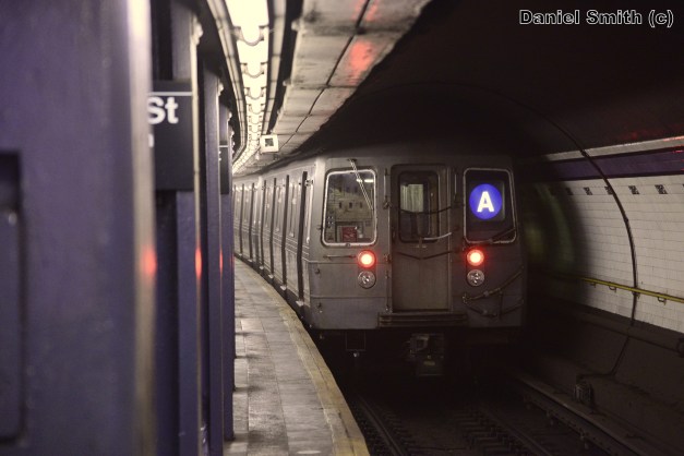 R68 A Train At High Street