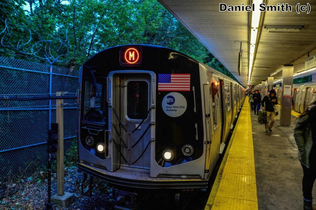 R160 M Train At Metropolitan Avenue