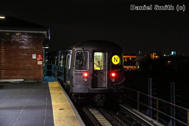 R68 N Train Leaves Coney Island