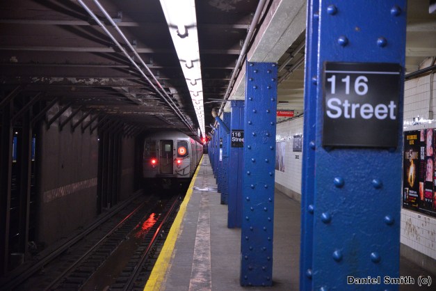 R68 (D) Train Leaves West 116th Street