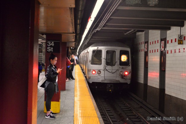 R46 F Train At 34th Street-Herald Square